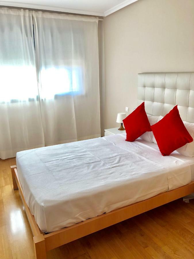 New Apartments Airport Ifema Madri Exterior foto
